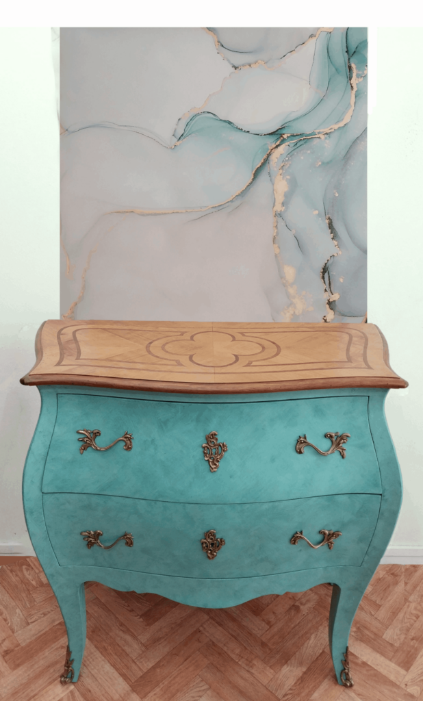 Commode-meuble-peint-patiné-Louis-XV