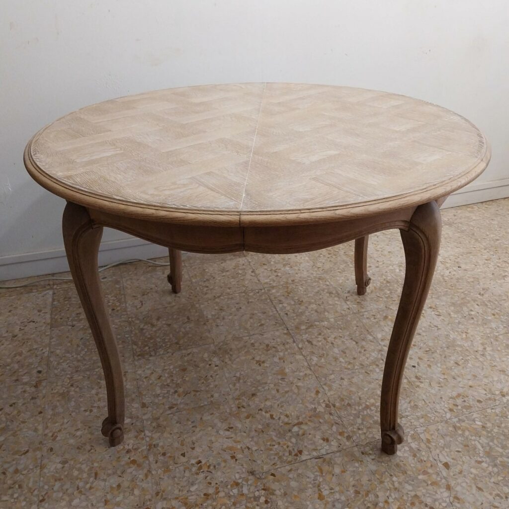 Table-Régence-Bois-naturel-inspiration céruse