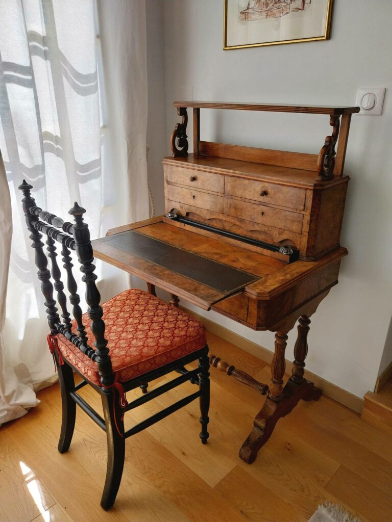 Restauration-meubles anciens-Napoléon III